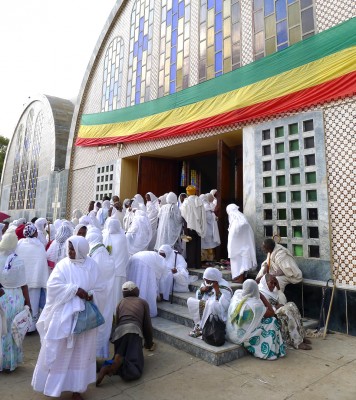 Pilgrims crowding into the church during the Maryam Tsion  Festival