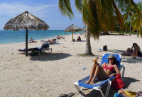 Life's a beach  -  Playa  Ancon, Cuba